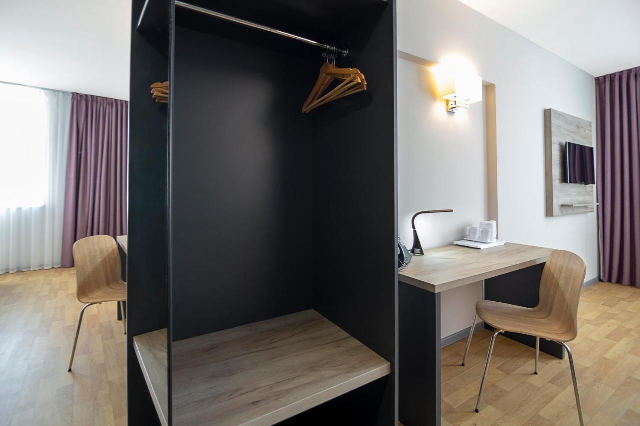 Favor Sport Hotel Kiev Extérieur photo