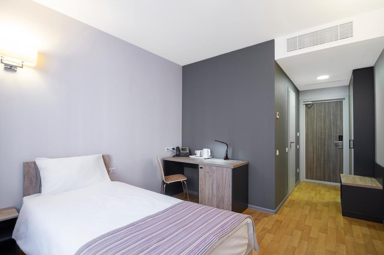 Favor Sport Hotel Kiev Extérieur photo