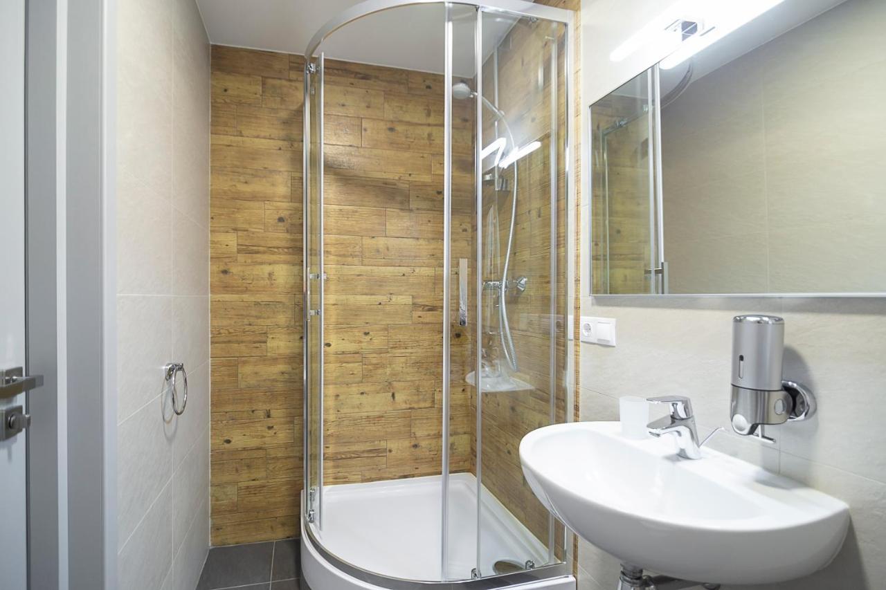 Favor Sport Hotel Kiev Extérieur photo