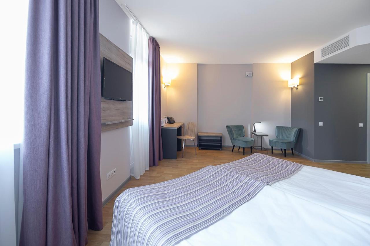 Favor Sport Hotel Kiev Extérieur photo