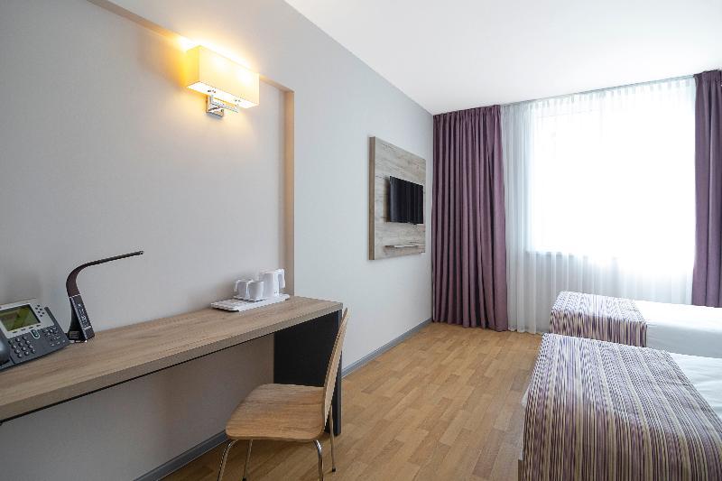 Favor Sport Hotel Kiev Extérieur photo